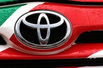 Логотип Toyota. Фото: chris.merwe/flickr.com